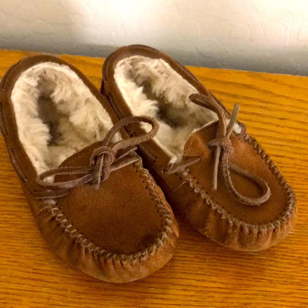 Toddler boys UGGs size 9